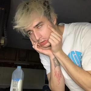 Meet your Posher, Ivan